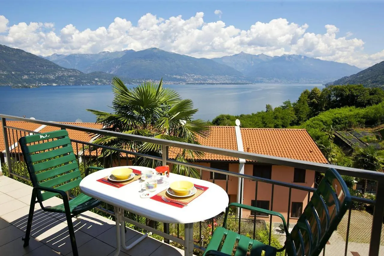 Ferienwohnung Residenza Arcobaleno Pino Lago Maggiore Italien
