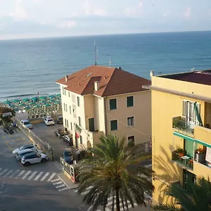 https://finalmarina.hotelitalianriviera.com